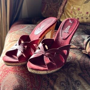 Steve Madden Burgundy Wedge Sandals